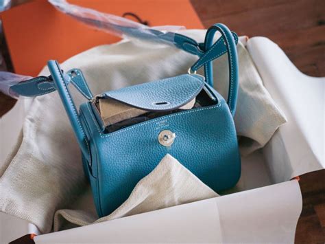 hermes lindy mini blue|hermes mini lindy size.